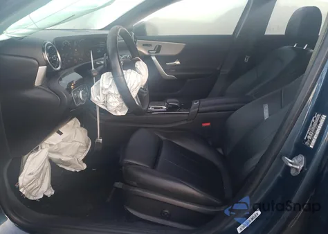 2019 Mercedes-Benz A 220 4Matic from USA, damaged, VIN WDD3G4FB9KW019953